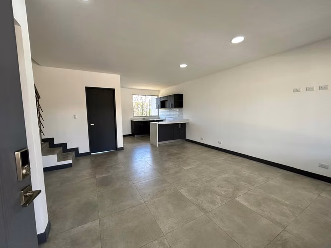 Rebajada! Nueva p' Estrenar en Venta, La Unión, Cartago
