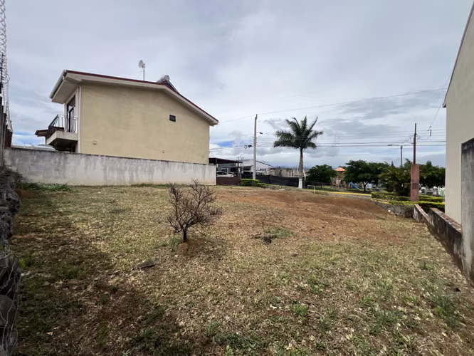 SE VENDE-Lote listo para construir en Condominio Villas del Río, Alajuela-TMH - Imagen 3