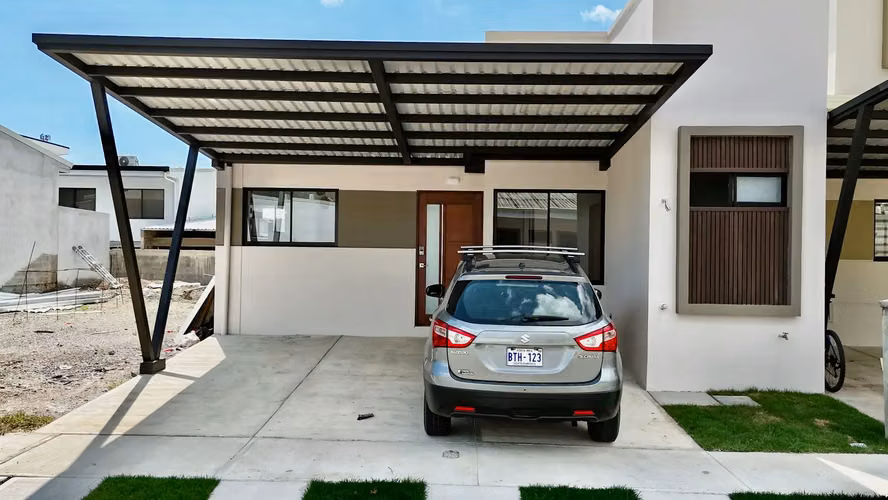 Preciosa propiedad en el complejo residencial Arenas - Imagen 2