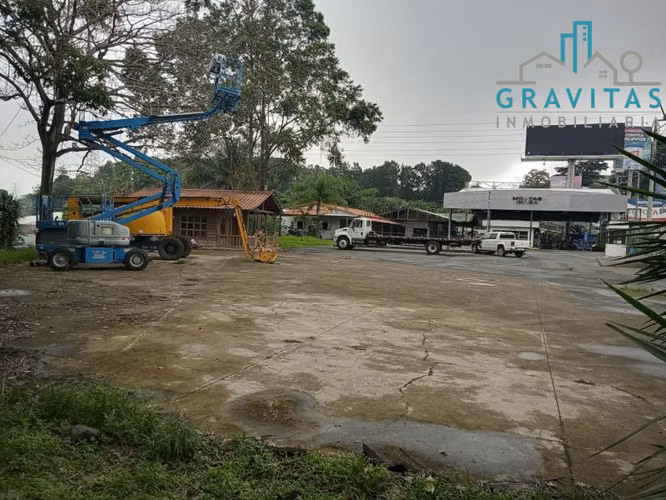 Bodega en venta en Heredia, uso de suelo mixto ID 1552