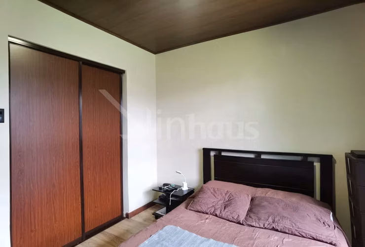 Id 42394 Venta de casa de una planta uso mixto - Imagen 4
