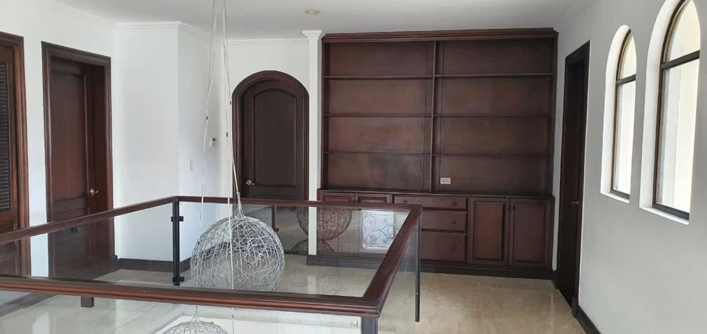 Residencia Colonial de Lujo en Valle del Sol, Santa Ana - 4DOR/3.5BA - 450 m2 - Imagen 3