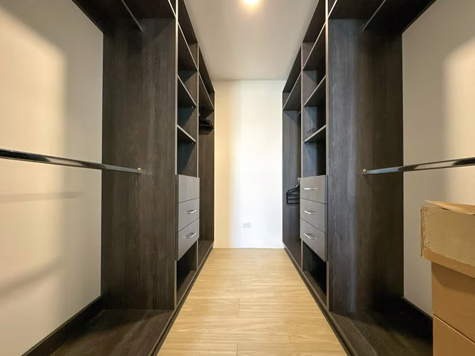 SE ALQUILA CASA EN CONDOMINIO BONAVISTA, SAN ANTONIO ESCAZÚ*