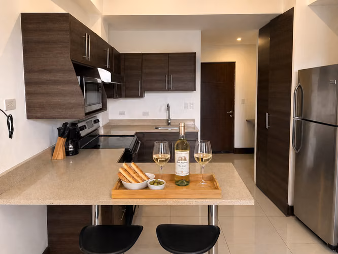 APARTAMENTO EN COND. MONTESOL FULL AMOBLADO