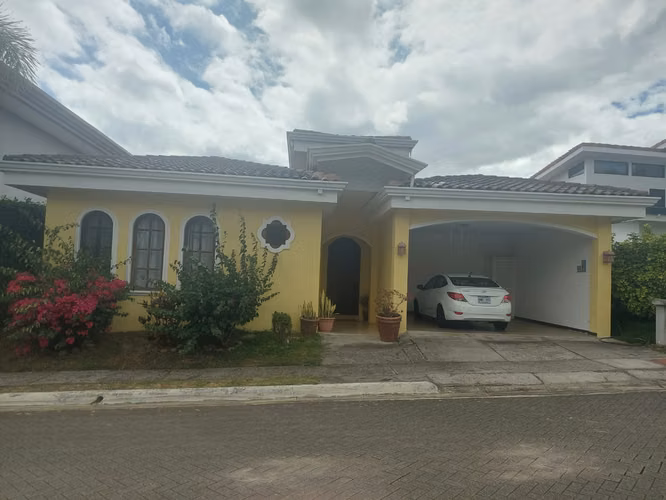 Casa de una planta en Santo Domingo de Heredia en condominio KFM - Imagen 4