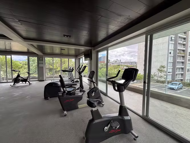 Apartamentos en Azenza Towers, Uruca. Con Línea blanca - Imagen 17