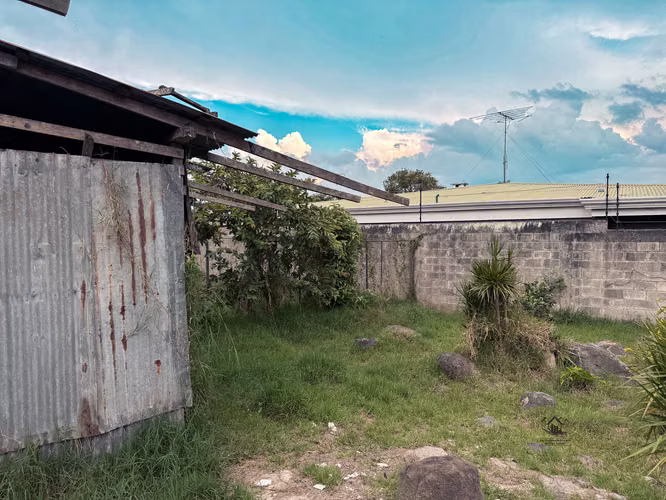 Venta de Lote de 685 m² en Carmen, Cartago | Uso Zona Mixta Vivienda