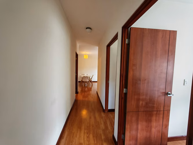VENTA DE APARTAMENTO AMUEBLADO EN CONDADO DE BAVIERA, ESCAZÚ - Imagen 13