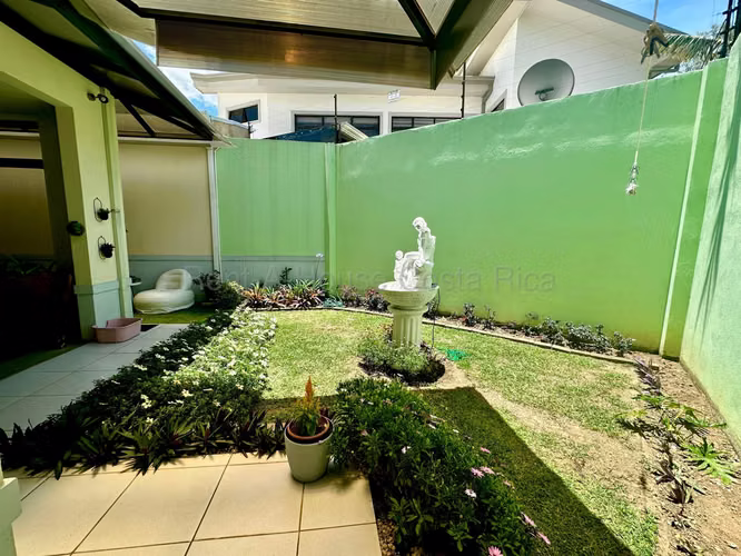 Venta de Casa en Vistas de Altamonte Granadilla Curridabat - Imagen 11