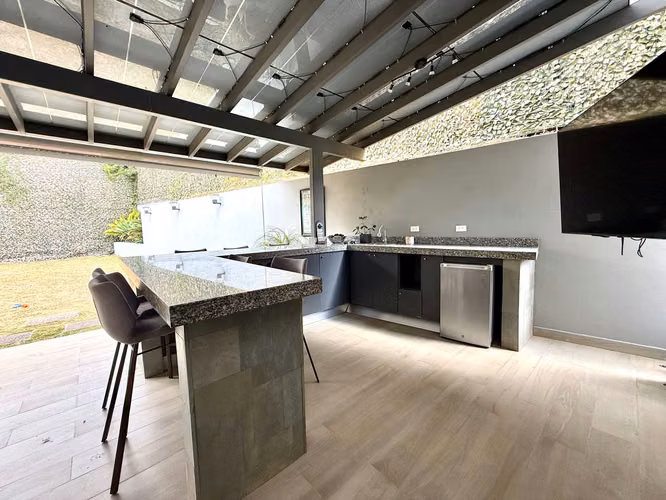 VENTA DE CASA EN CONDOMINIO VILLAMONT