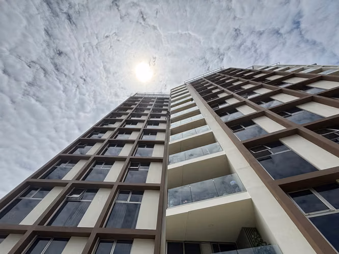 ALQUILER DE APARTAMENTO EN HYDE PARK - ROHRMOSER - Imagen 18