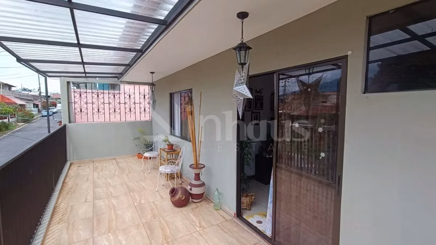 Propiedad con 2 apartamentos y parqueo en Calle Fallas, Desamparados -EU - Imagen 4