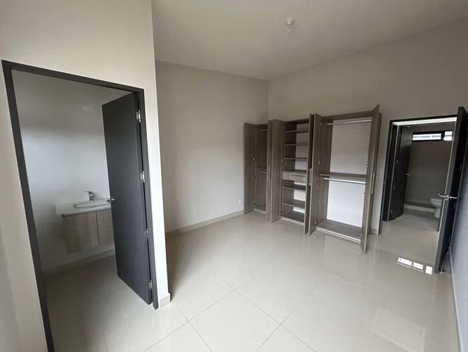 Alquiler de casa en Condominio Robles de Lindora, pozos Santa Ana - Imagen 8