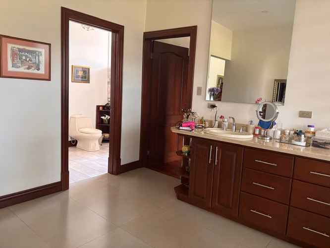 Propiedad sobre Campo de golf, Residencial Cariari, Belén, Heredia - Imagen 12