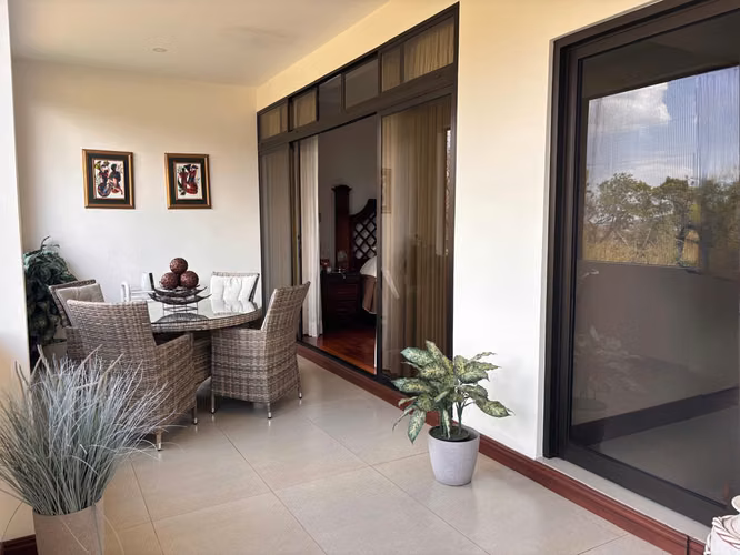 Propiedad sobre Campo de golf, Residencial Cariari, Belén, Heredia - Imagen 14