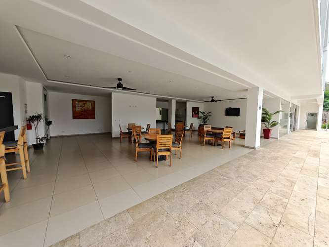 ALQUILER DE APARTAMENTO TIPO ESTUDIO CON LÍNEA BLANCA, URBAN FLATS, SANTA ANA - Imagen 16