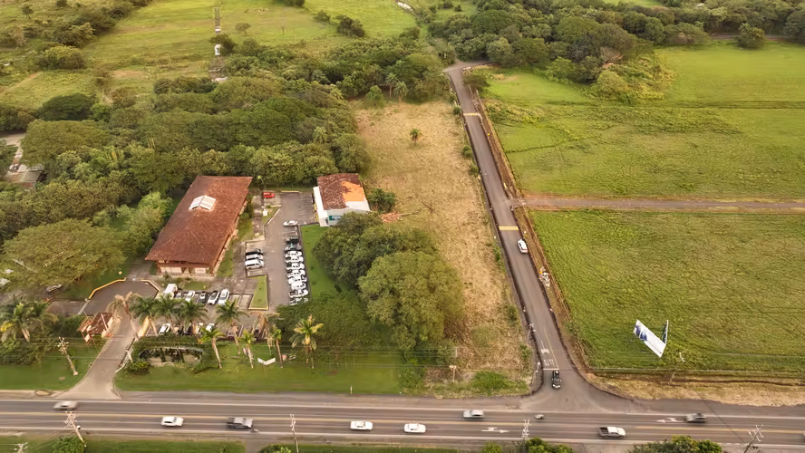 Oportunidad Única de Inversión en Liberia – Terreno Premium de Uso Mixto - Imagen 5