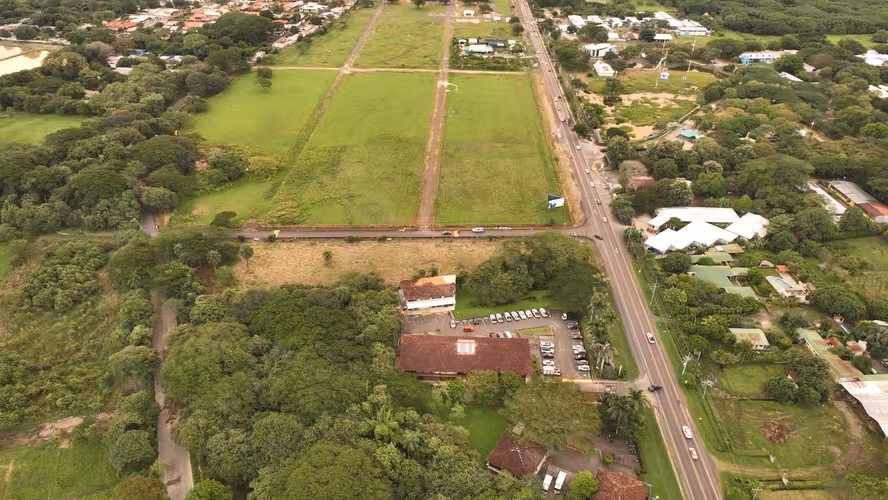 Oportunidad Única de Inversión en Liberia – Terreno Premium de Uso Mixto - Imagen 7