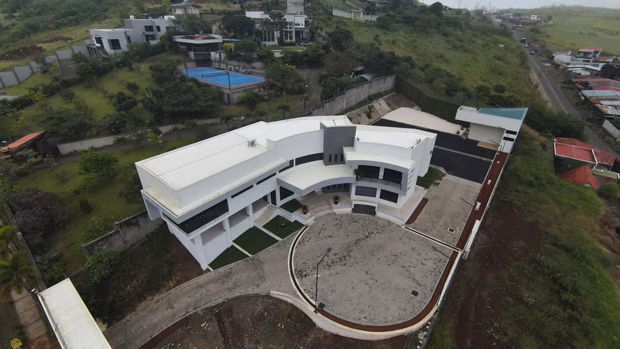 Locales Comerciales en San Ramón, Alajuela