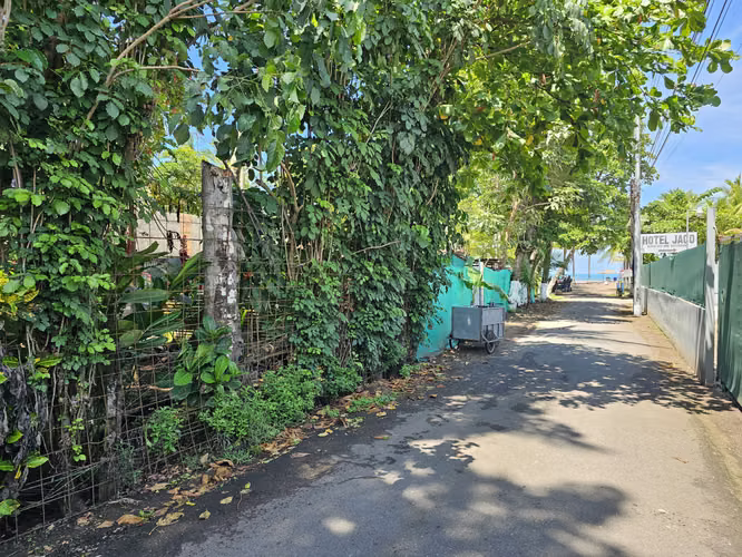 Venta de terreno a 20 metros de la Playa, Jacó, Puntarenas - Imagen 9