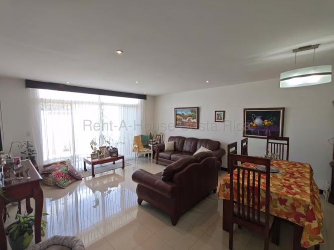 Venta de Casa en San Vicente Moravia en Condominio - Imagen 5