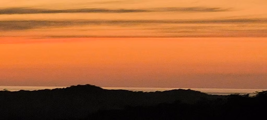 Vista al océano cerca de tamarindo guanacaste - Imagen 3