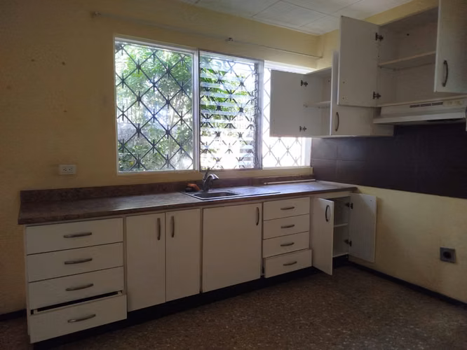 Venta de casa en Nunciatura Norte