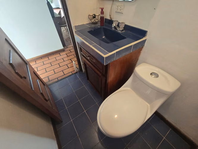 VENTA DE CASA AMPLIA EN RESIDENCIAL MONTENEGRO, ALAJUELA - Imagen 16