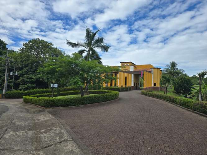 Lote en Parrita - 2254 m² - ₡25,599,840