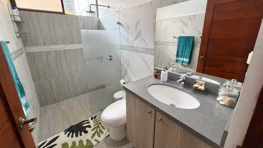 Condominio Montezuma, Grecia. Amplios espacios con acabados de lujo. - Imagen 17