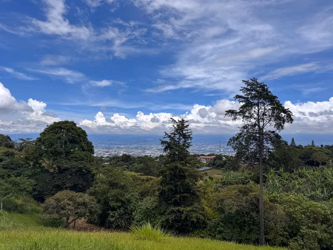 LOT FOR SALE IN SAN ANTONIO ESCAZÚ, GREAT VIEW