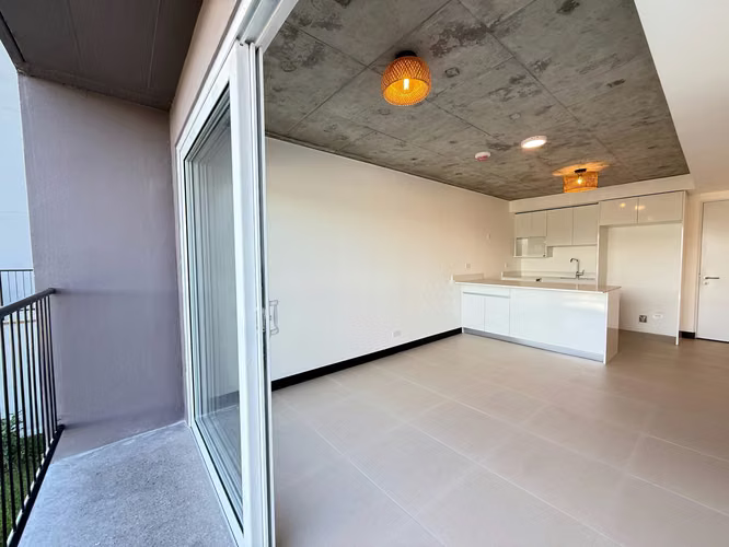 Alquiler de apartamento en Condominio Khaya, Curridabat. 550 000 colones. Caminando Aleste.