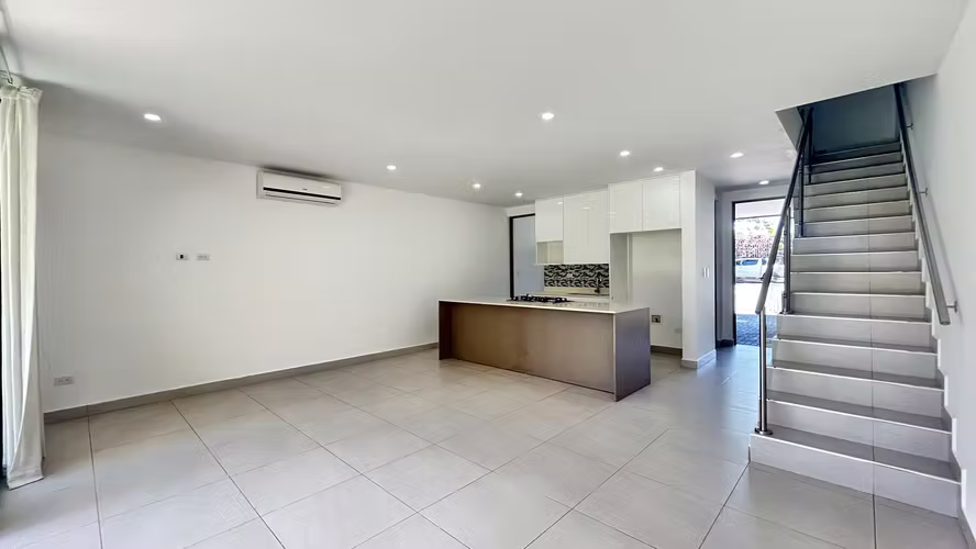 VENTA como INVERSION | CASA MODERNA EN LINDORA, POZOS DE SANTA ANA - Imagen 2