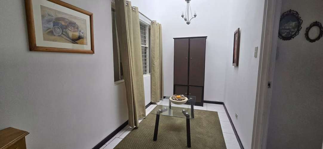 Venta de casa Independiente en la Uruca