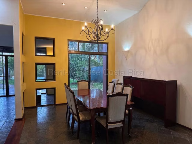 Casa en venta en Pozos, Lindora IP