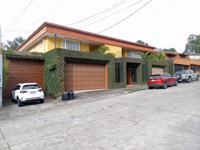 Oportunidad de Inversión: Hotel + Hostal con 17 Unidades – Equipado
