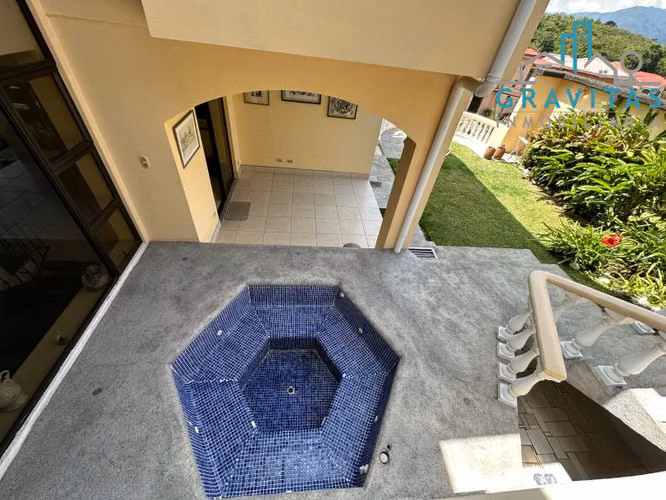 Casa en venta en Curridabat, en condominio | Alta plusvalía ID 1323