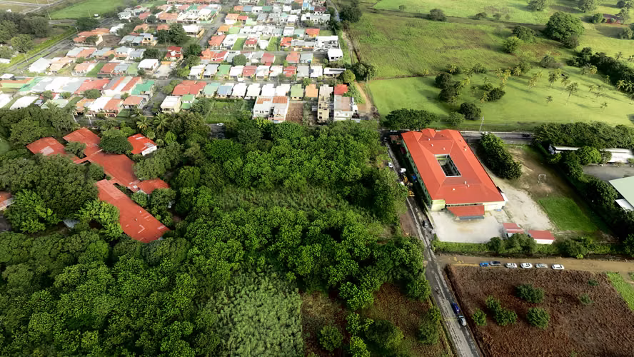 Propiedad en Venta en el Centro de Liberia,  cerca de Walmart - Imagen 6