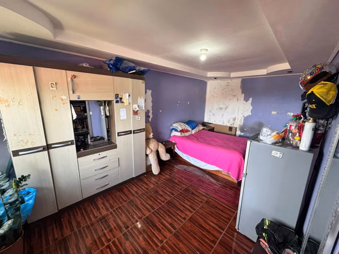 Venta de propiedad con 2 casas y apartamento en Higuito, San Miguel, Desamparados -EU