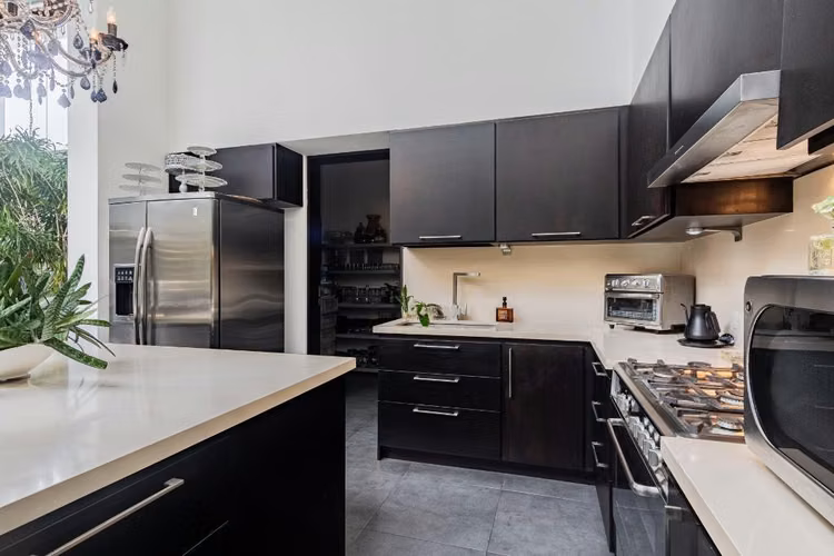SE VENDE Casa en Condominio Altos de Montenegro KS - Imagen 3