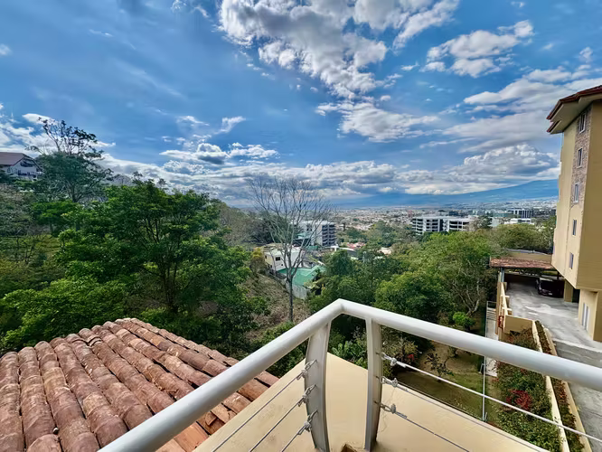 ESCAZU! APARTAMENTO AMPLIO AMUEBLADO DE 2 HAB/2.5BAÑOS/2PARQUEOS/TERRAZA