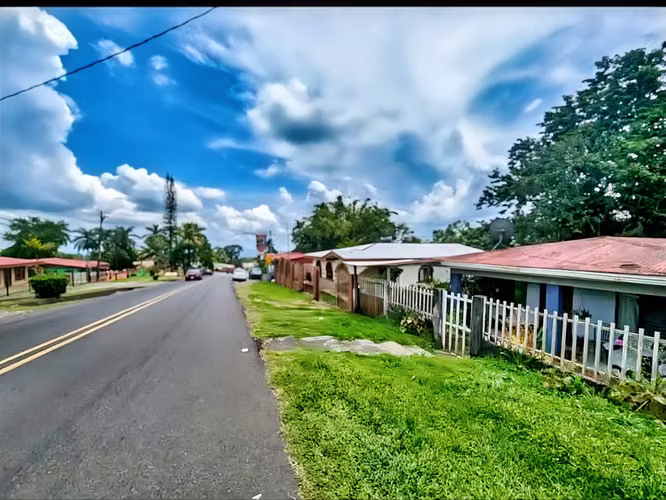 Venta de Casa en Siquirres Limón, La Alegría