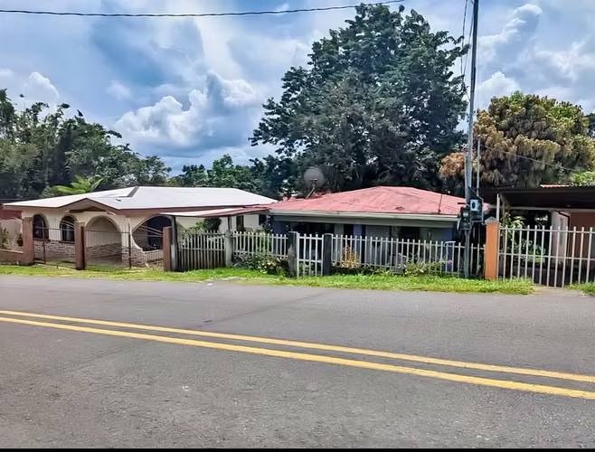 Venta de Casa en Siquirres Limón, La Alegría