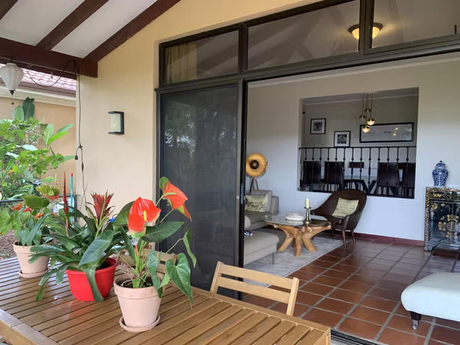 Alquiler casa con piscina Brasil Santa Ana - Imagen 7