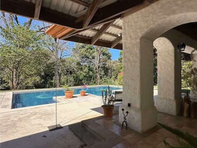 Venta de finca en Orotina con Piscina y Rancho - Imagen 5