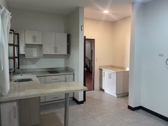 LA URUCA POR HOSPITAL DEL TRAUMA APT EN ALQUILER INCLUYE SERVICIOS PISO 1 - Imagen 19
