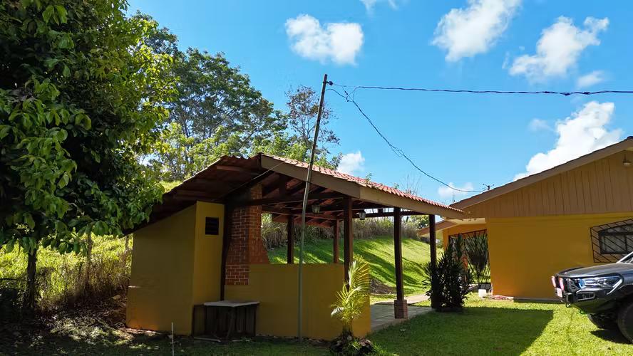  ¡FINCA ESPECTACULAR EN TURRIALBA CON LAGUNA NATURAL Y MIRADOR!  - Imagen 4