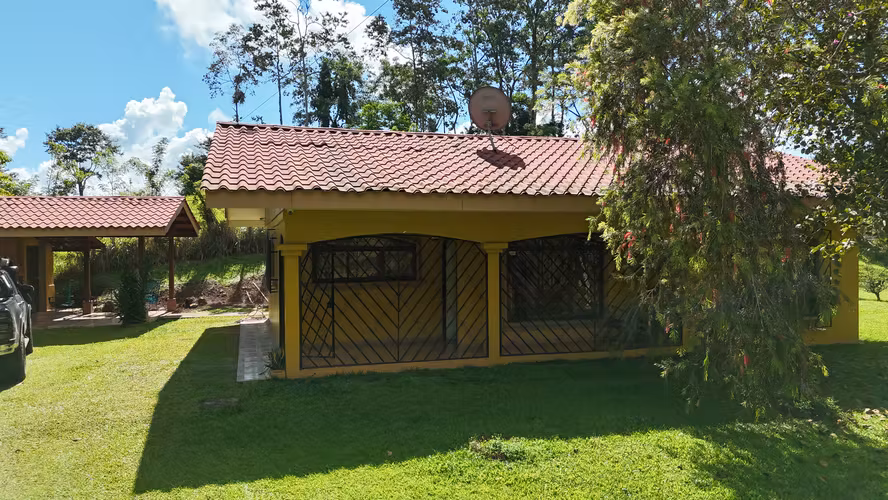  ¡FINCA ESPECTACULAR EN TURRIALBA CON LAGUNA NATURAL Y MIRADOR!  - Imagen 6