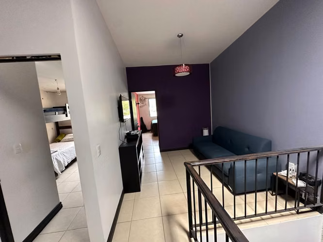 Alquiler de casa esquinera en condominio Santa Ana Hills con muebles - Imagen 16