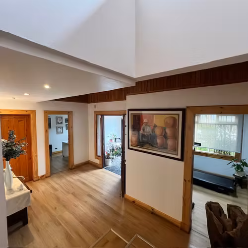 VENTA. CASA INDEPENDIENTE EN RESIDENCIAL SEGURO EN TRES RIOS, CARTAGO.